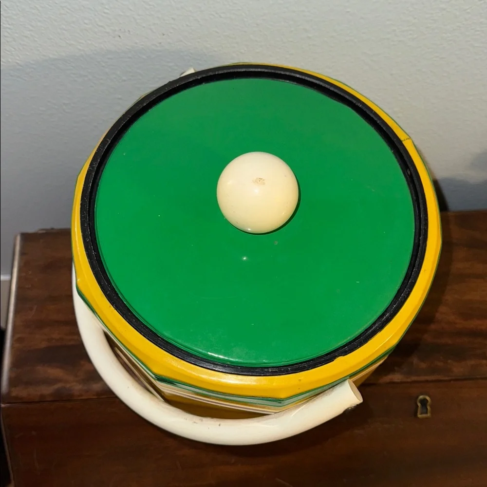 Vintage (1970’s) MCM Ice-Man Ice Bucket by Elmer Mfg.